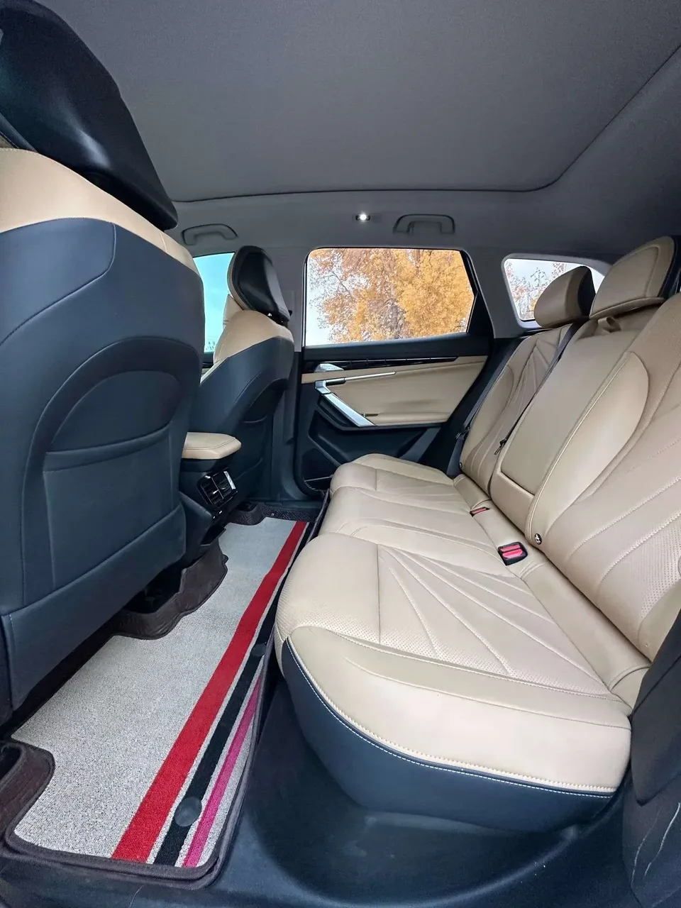 Geely Atlas L Boyue L 2023 1.5TD DCT Premium 2023 — thumbnail 4