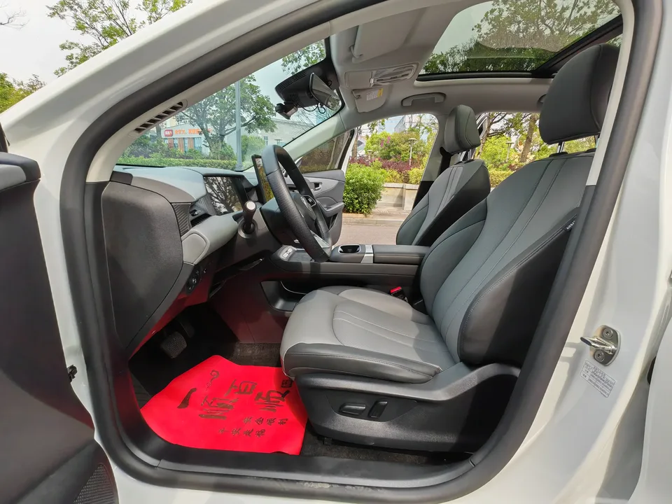 MG ES5 MG ES5 2025 425pro rear-wheel drive version 2025 — thumbnail 4