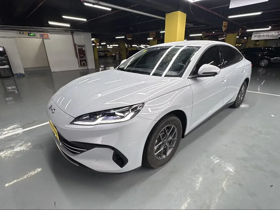 BYD Seal 06DM Seal 06DM 2026 DM-i 128KM Luxury Edition 2026 — photo 1, buy with delivery to Moscow