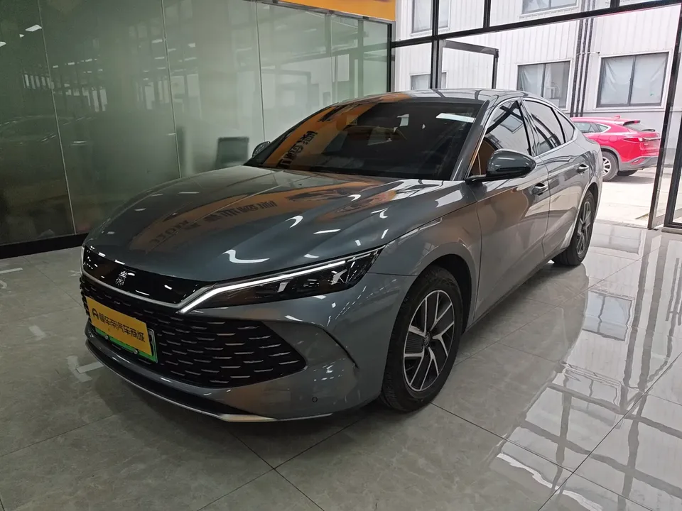 BYD Qin L DM Qin L DM 2024 DM-i 120KM Leading Type 2024 — photo 1, buy with delivery to Moscow