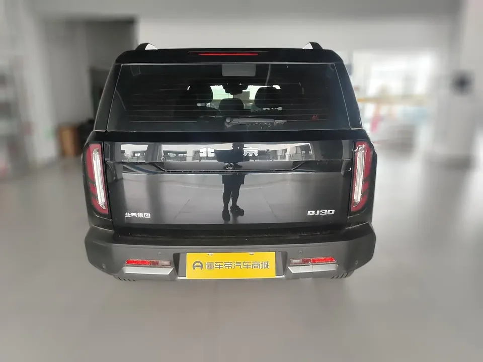 BAIC Beijing Off-road BJ30 Beijing Off-road BJ30 2024 1.5T DCT 2WD Light Wild Pro Edition 2025 — thumbnail 2