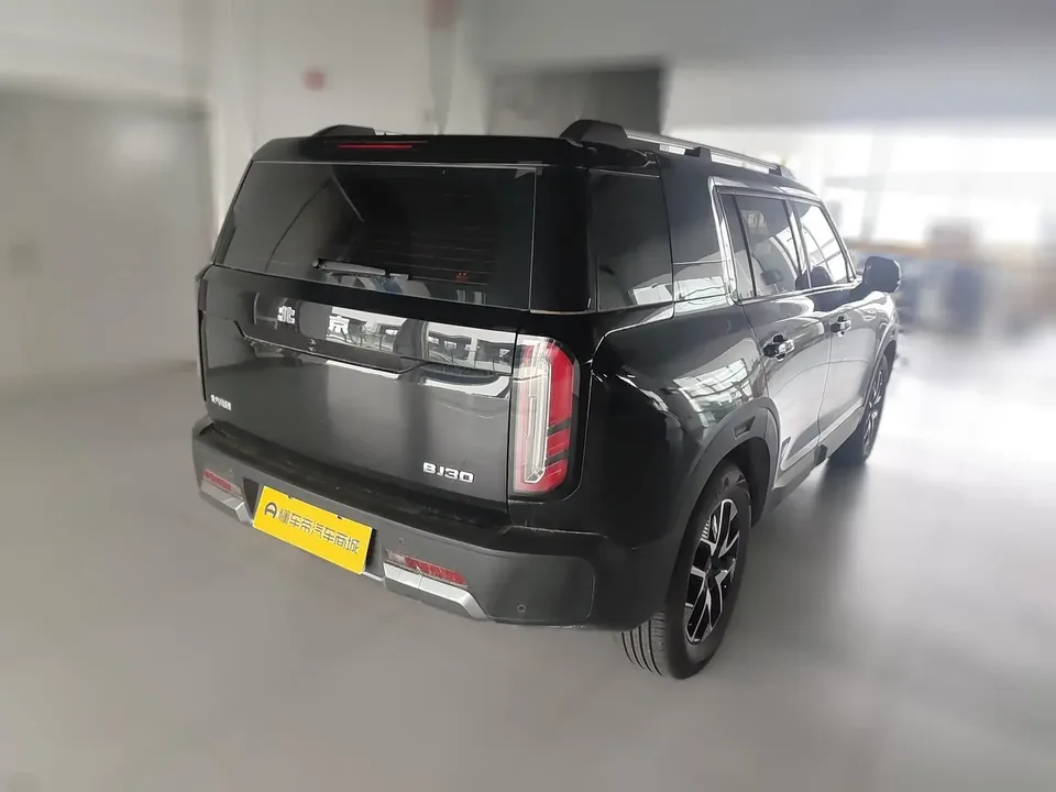 BAIC Beijing Off-road BJ30 Beijing Off-road BJ30 2024 1.5T DCT 2WD Light Wild Pro Edition 2025 — thumbnail 4