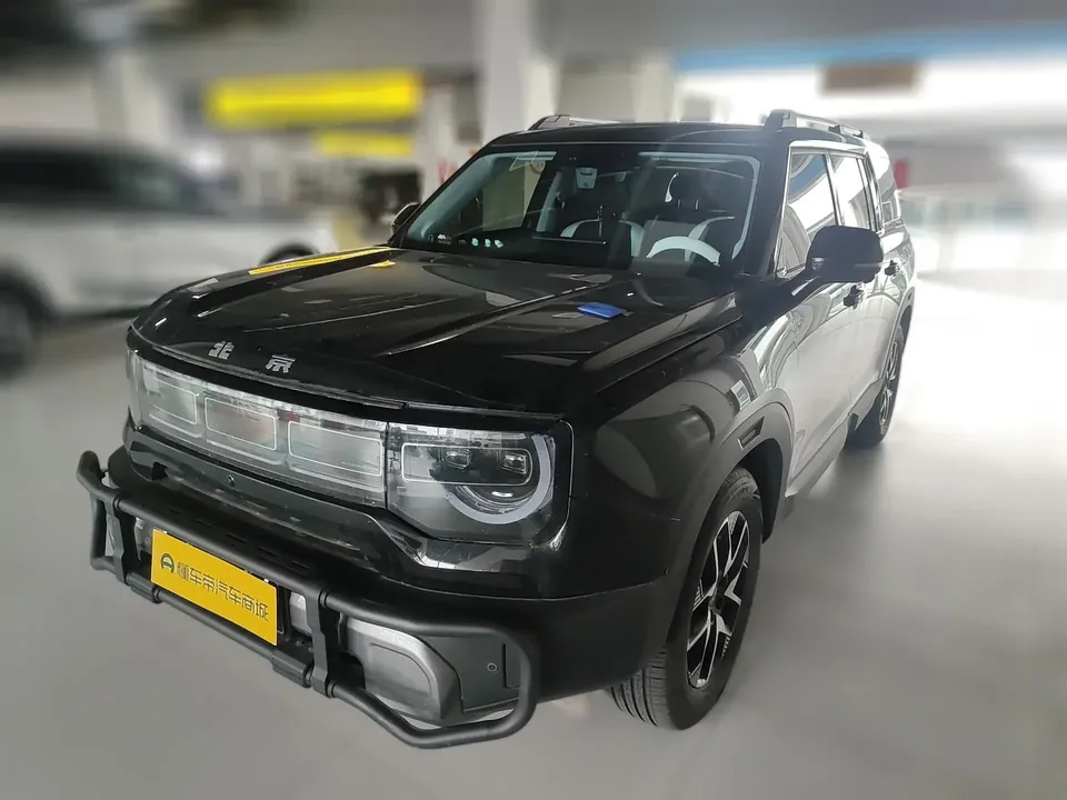BAIC Beijing Off-road BJ30 Beijing Off-road BJ30 2024 1.5T DCT 2WD Light Wild Pro Edition 2025 — photo 1, buy with delivery to Moscow