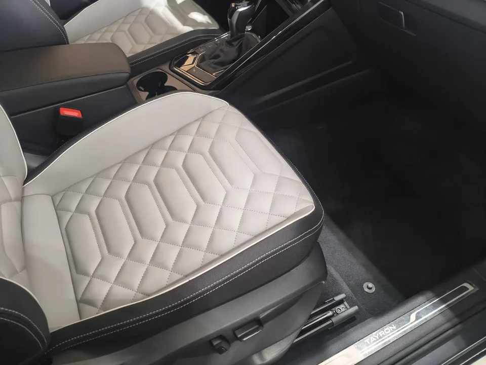 Volkswagen Tayron Tanyue 2023 300TSI 2WD Luxury Plus Advanced Edition 2024 — thumbnail 2