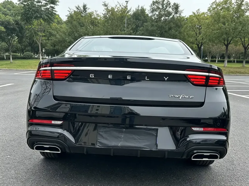 Geely Preface Xing Rui 2025 1.5T Dongfang Yao Jinghong Edition 2026 — thumbnail 2