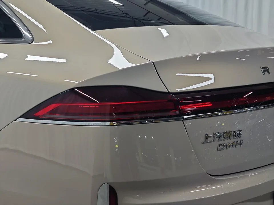 Roewe M7 DMH Roewe M7 DMH 2025 160km Enjoy Edition 2026 — thumbnail 4