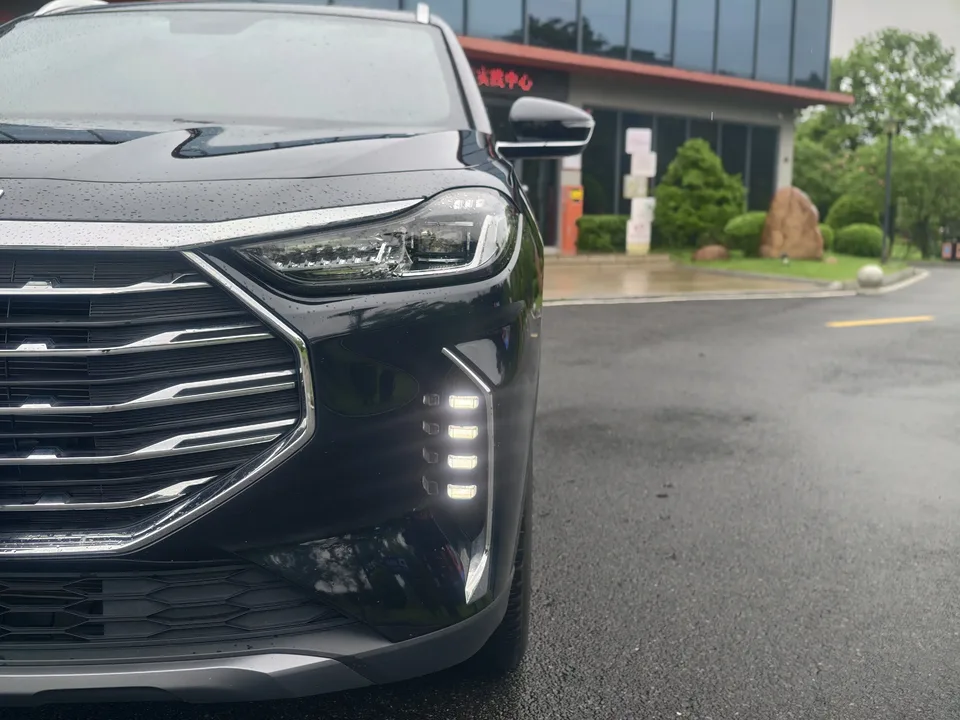 Jetour Jietu X70 PLUS Jietu X70 PLUS 2023 Ziqiang version 1.5T CVT Ziqiang MAX 7 seats 2024 — thumbnail 3