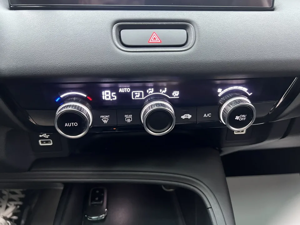 Honda VEZEL Binzhi 2023 1.5L CVT Technology Edition 2023 — thumbnail 4