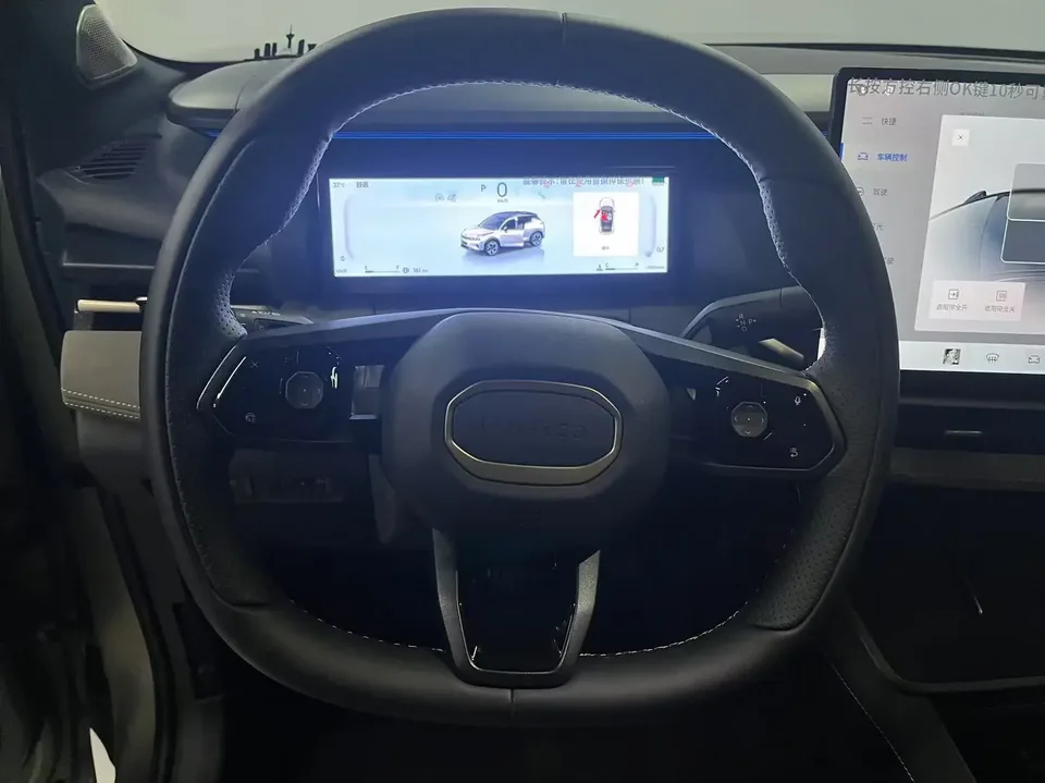 Lynk & Co 06 Lynk & Co 06 2026 Relive 1.5T Ultra 2025 — thumbnail 4