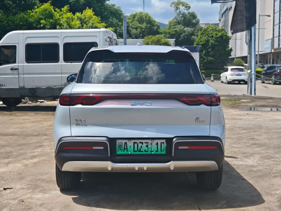 BYD Yuan Up Yuan UP 2024 401KM Vitality 2024 — thumbnail 2