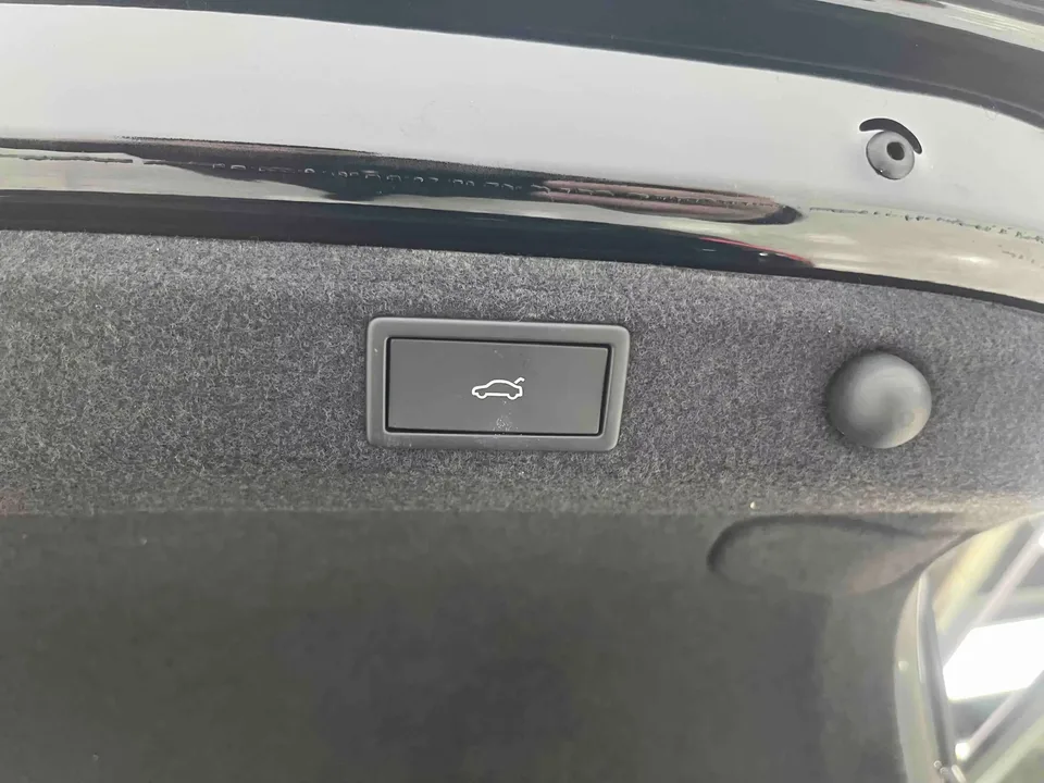 Skoda Superb Speedy 2024 TSI280 DSG Premium Edition 2024 — thumbnail 5
