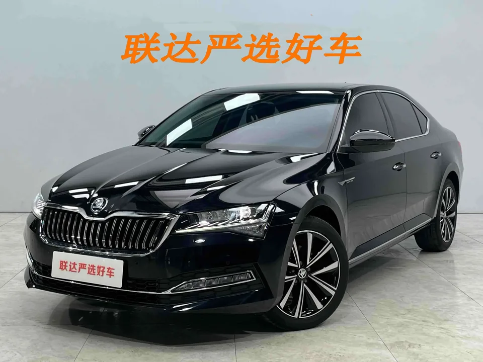 Skoda Superb Speedy 2024 TSI280 DSG Premium Edition 2024 — photo 1, buy with delivery to Moscow