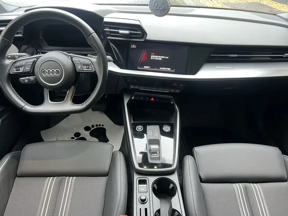 Audi A3 Audi A3 2023 Sportback 35 TFSI Stylish and sporty 2023 — thumbnail 5