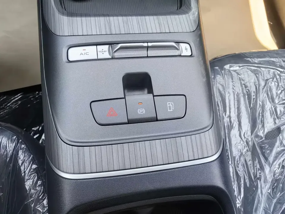 Changan Qiyuan A05 Changan Qiyuan A05 2025 Really fragrant version 145 transcendence 2026 — thumbnail 3