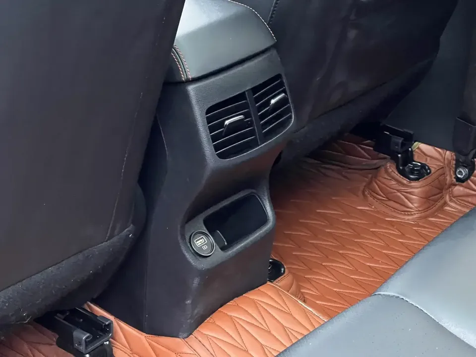 Kia Run proudly Run proudly 2021 1.5L CVT New Edition 2023 — миниатюра 3