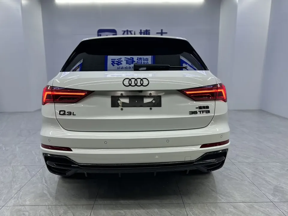 Audi Q3 Audi Q3 2022 35 TFSI Stylish Dynamic 2022 — thumbnail 2