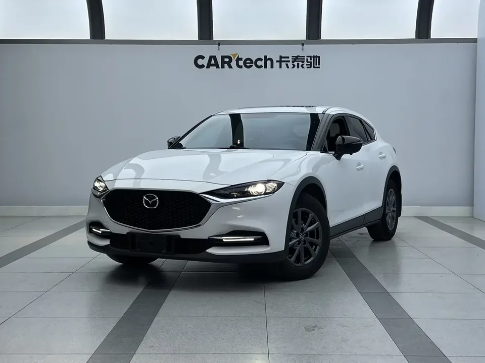 Mazda CX-4 Mazda CX-4 2021 2.0L 2WD Blue Sky Vitality Edition 2023 — photo 1, buy with delivery to Moscow