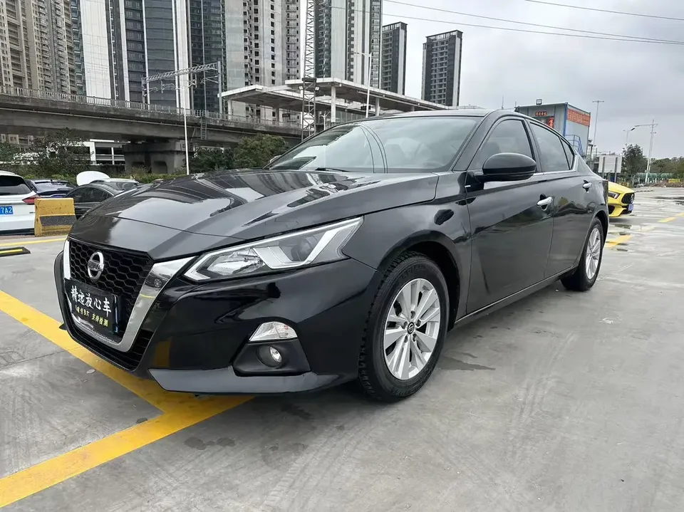 Nissan Altima Sound of nature 2021 2.0L XE Exclusive Edition 2022 — photo 1, buy with delivery to Moscow