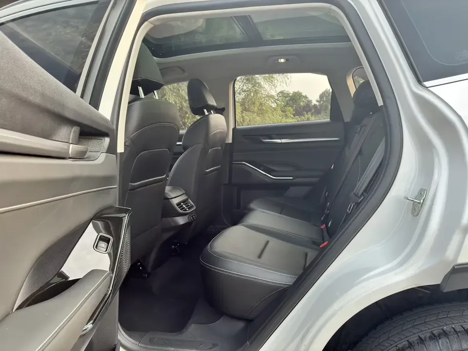 Haval H6 Haval H6 2024 1.5T Automatic 2WD Classic Edition 2025 — thumbnail 4