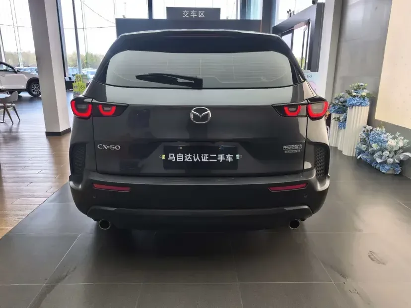 Mazda CX-50 OK Mazda CX-50 OK 2023 2.0L Automatic Leading Edition 2023 — thumbnail 2