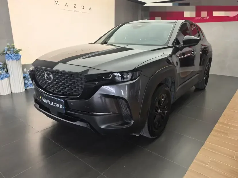 Mazda CX-50 OK Mazda CX-50 OK 2023 2.0L Automatic Leading Edition 2023 — photo 1, buy with delivery to Moscow