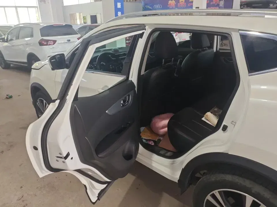 Nissan Qashqai Qashqai 2022 2.0L XV Prem. Deluxe Edition 2022 — миниатюра 3