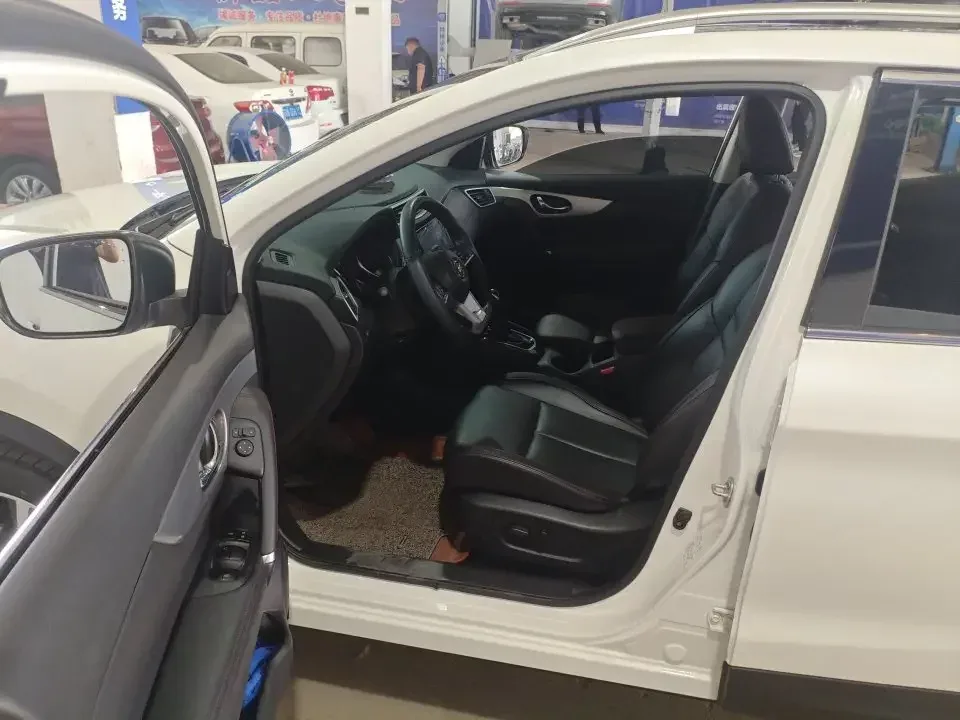 Nissan Qashqai Qashqai 2022 2.0L XV Prem. Deluxe Edition 2022 — миниатюра 5