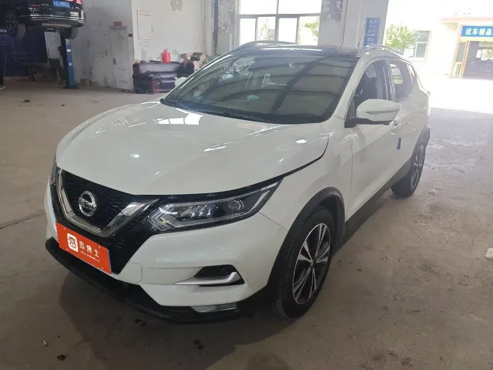 Nissan Qashqai Qashqai 2022 2.0L XV Prem. Deluxe Edition 2022 — фото 1, купить с доставкой в Москву