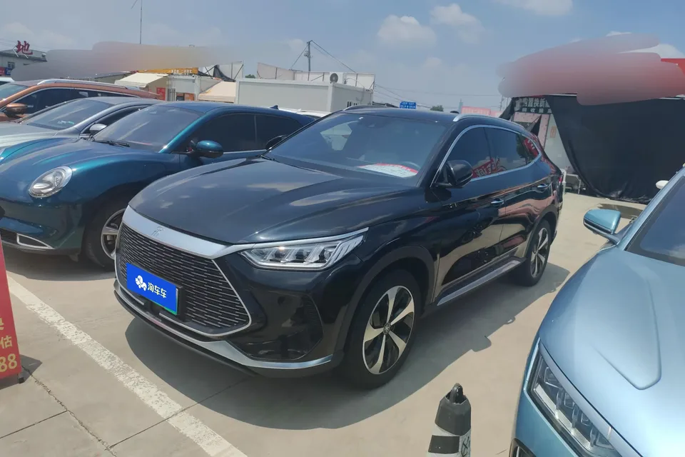 BYD Song PLUS DM Song PLUS DM 2021 DM-i 110KM 2WD Flagship 2022 — photo 1, buy with delivery to Moscow