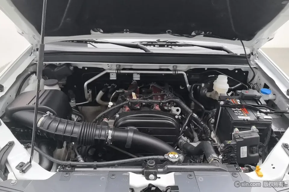 Great Wall Wing Jun 5 Wing Jun 5 2023 2.4L gasoline 4WD aggressive large double 4K22D4M 2025 — миниатюра 2