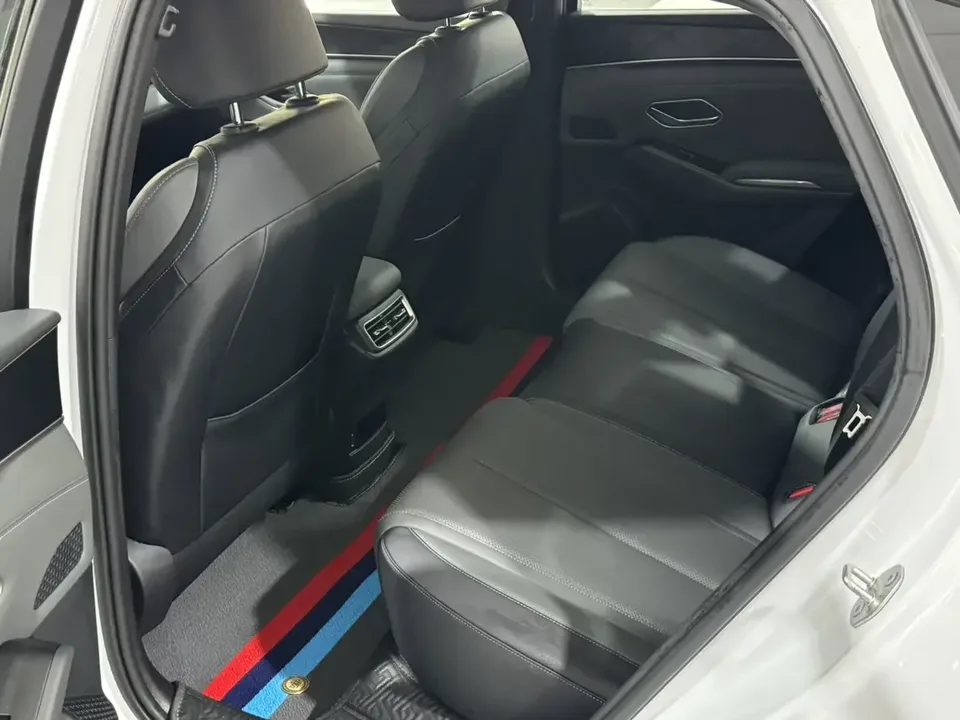 BYD Qin L DM Qin L DM 2025 Intelligent Driving Edition DM-i 80KM Leading Edition 2025 — thumbnail 3