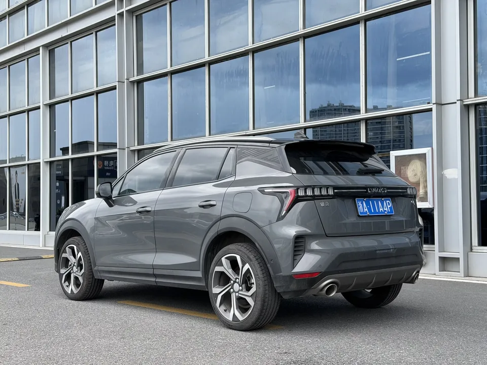 Lynk & Co 06 Lynk & Co 06 2023 Remix 1.5T JinHalo 2024 — thumbnail 4