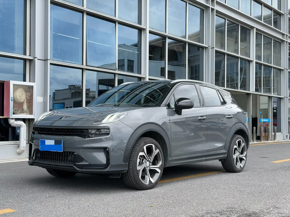 Lynk & Co 06 Lynk & Co 06 2023 Remix 1.5T JinHalo 2024 — photo 1, buy with delivery to Moscow
