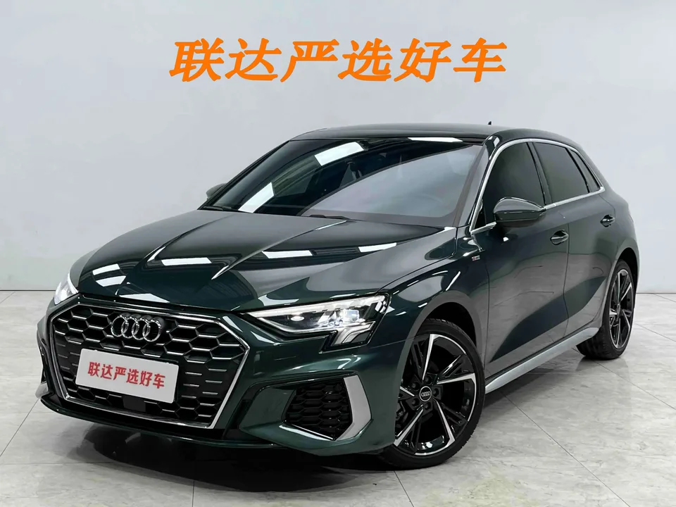 Audi A3 Audi A3 2023 Sportback 35 TFSI facelift: stylish and sporty 2024 — photo 1, buy with delivery to Moscow