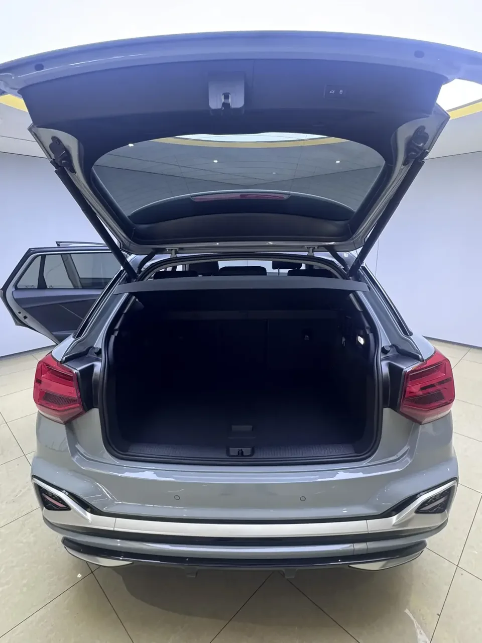 Audi Q2L Audi Q2L 2022 35 TFSI Stylish Dynamic 2022 — thumbnail 5