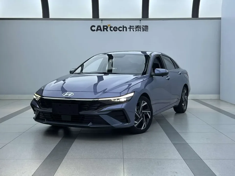 Hyundai Elantra Elantra 2023 1.5L CVT LUX Premium Edition 2024 — photo 1, buy with delivery to Moscow