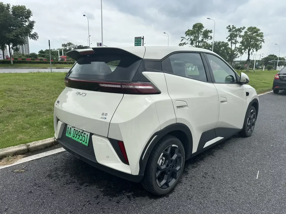 BYD Seagull seagull 2025 Smart Driving Edition 305KM Free Edition 2025 — thumbnail 5