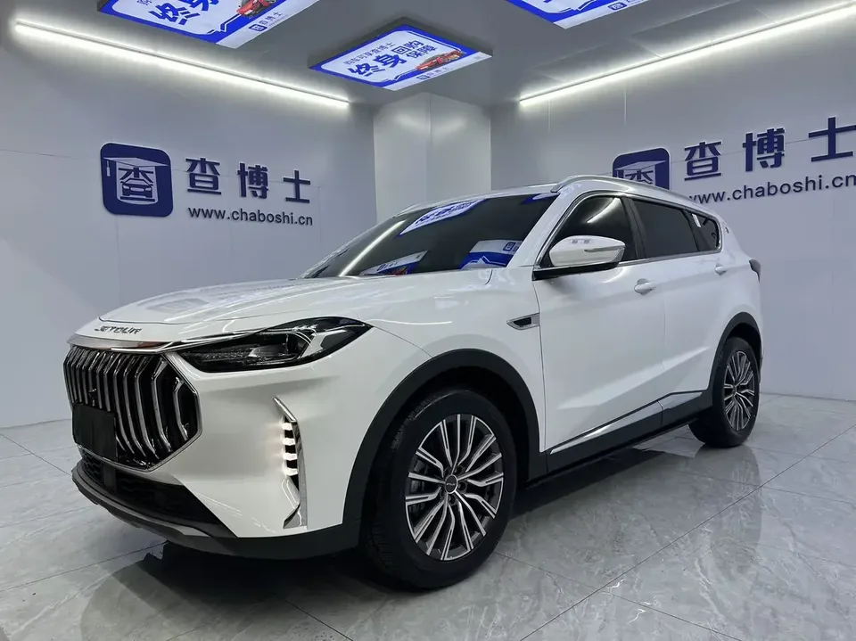 Jetour Jietu X70 PLUS Jietu X70 PLUS 2023 1.5T DCT Brave PLUS 5-seater 2022 — photo 1, buy with delivery to Moscow