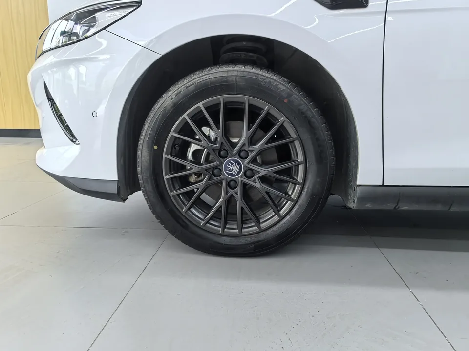 BYD Qin PLUS EV Qin PLUS EV 2025 Smart Driving Edition 510KM Leading Edition 2025 — thumbnail 3