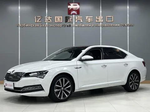 Skoda Superb Speedy 2022 TSI280 DSG Premium Edition 2022 — photo 1, buy with delivery to Moscow