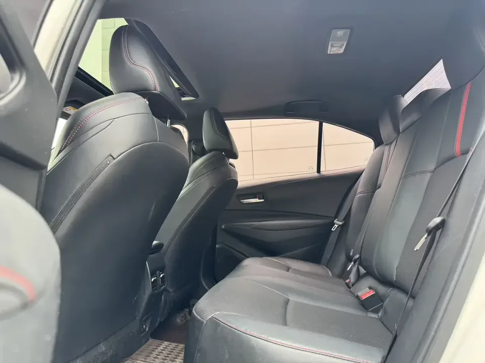 Toyota Levin Lei Ling 2021 185T CVT Sports Edition 2022 — thumbnail 4