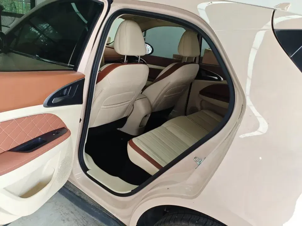 ORA Euler good cat Euler good cat 2024 401km Premium 126kW 2024 — thumbnail 5