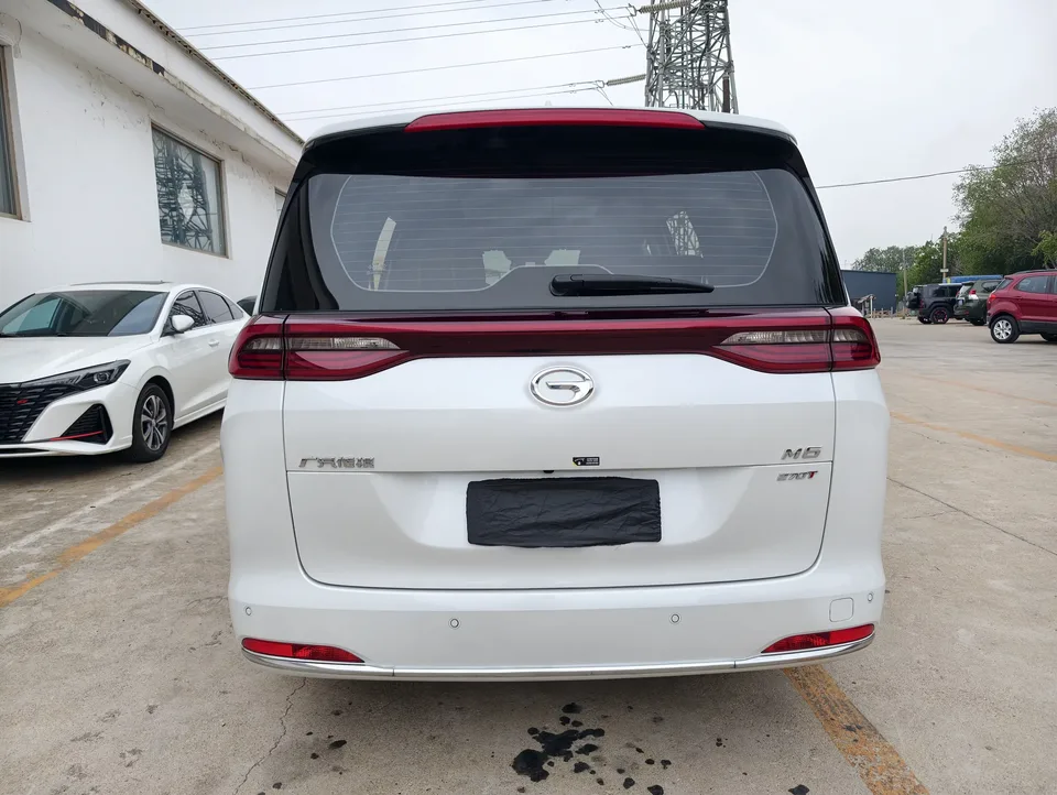 GAC Trumpchi M6 Trumpchi M6 2021 270T Automatic Premium Edition 7 Seaters 2023 — thumbnail 2