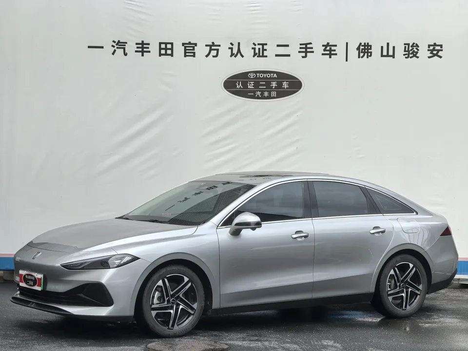 Roewe D7 DMH Roewe D7 DMH 2023 125 Ultimate 2024 — photo 1, buy with delivery to Moscow