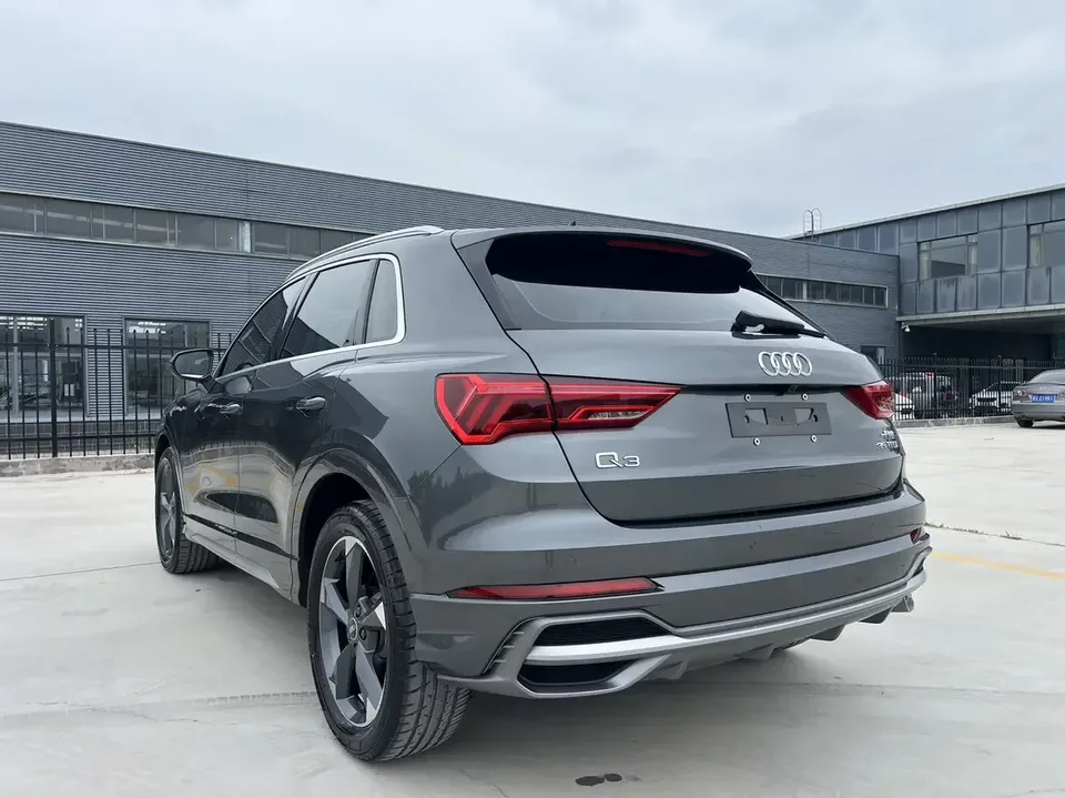 Audi Q3 Audi Q3 2022 35 TFSI Stylish Dynamic 2022 — thumbnail 2