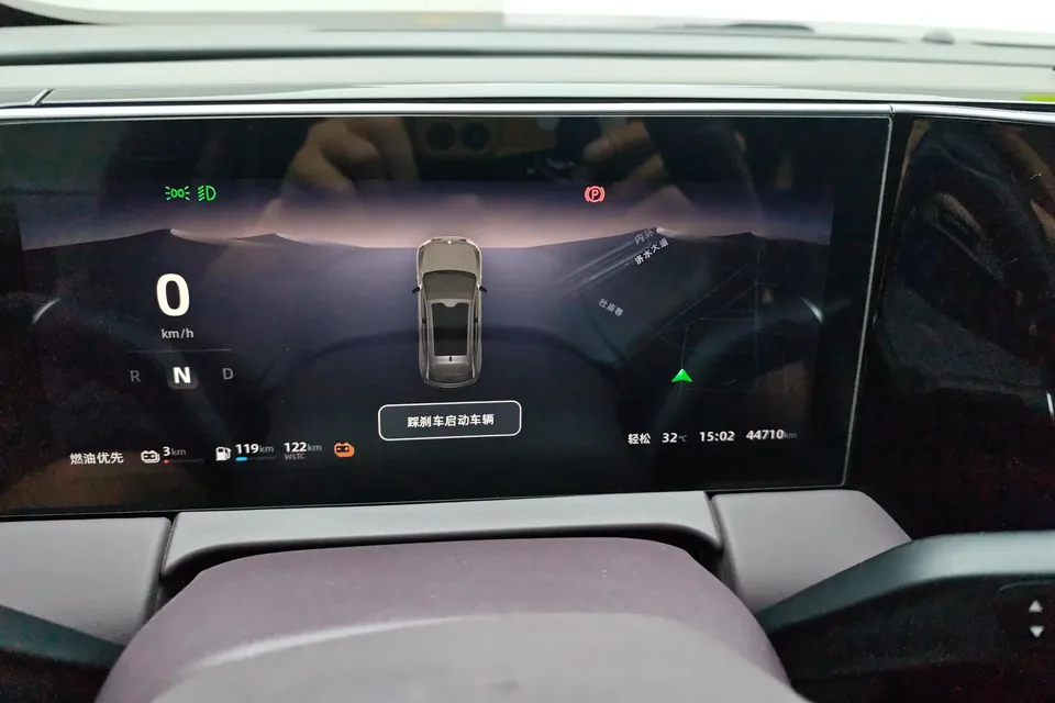 Leapmotor Zero running C11 Zero running C11 2023 Extended Range 180 Comfort Edition 2023 — thumbnail 4