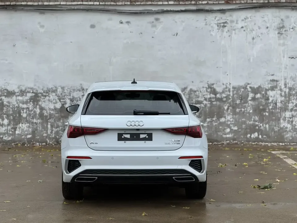 Audi A3 Audi A3 2022 Sportback 35 TFSI Stylish and sporty 2022 — thumbnail 5