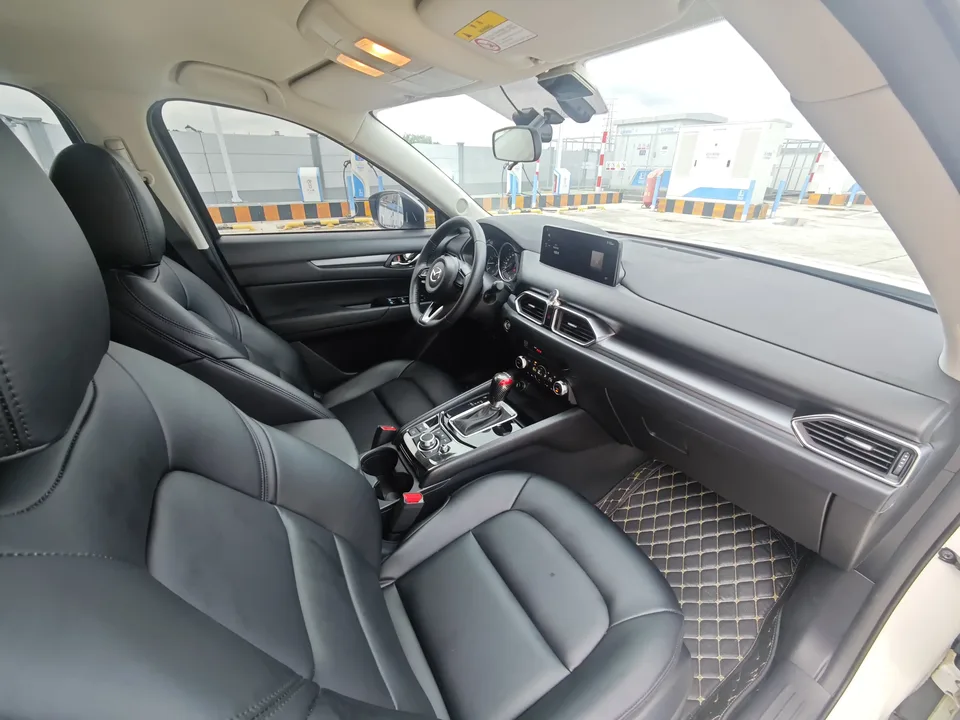 Mazda CX-5 Mazda CX-5 2022 2.0L Automatic 2WD Comfort 2023 — thumbnail 4