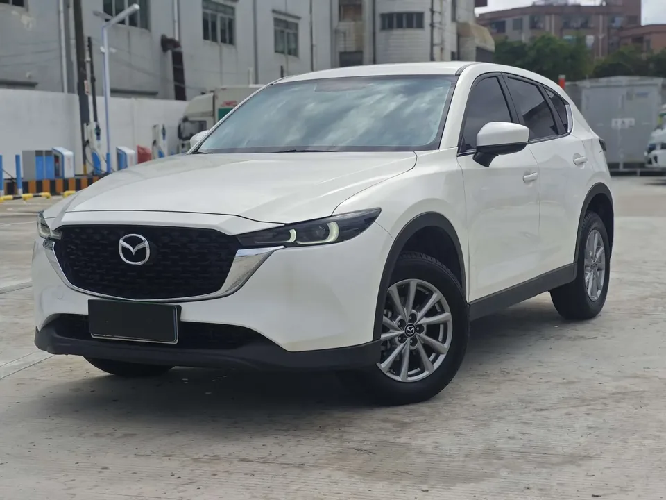 Mazda CX-5 Mazda CX-5 2022 2.0L Automatic 2WD Comfort 2023 — photo 1, buy with delivery to Moscow