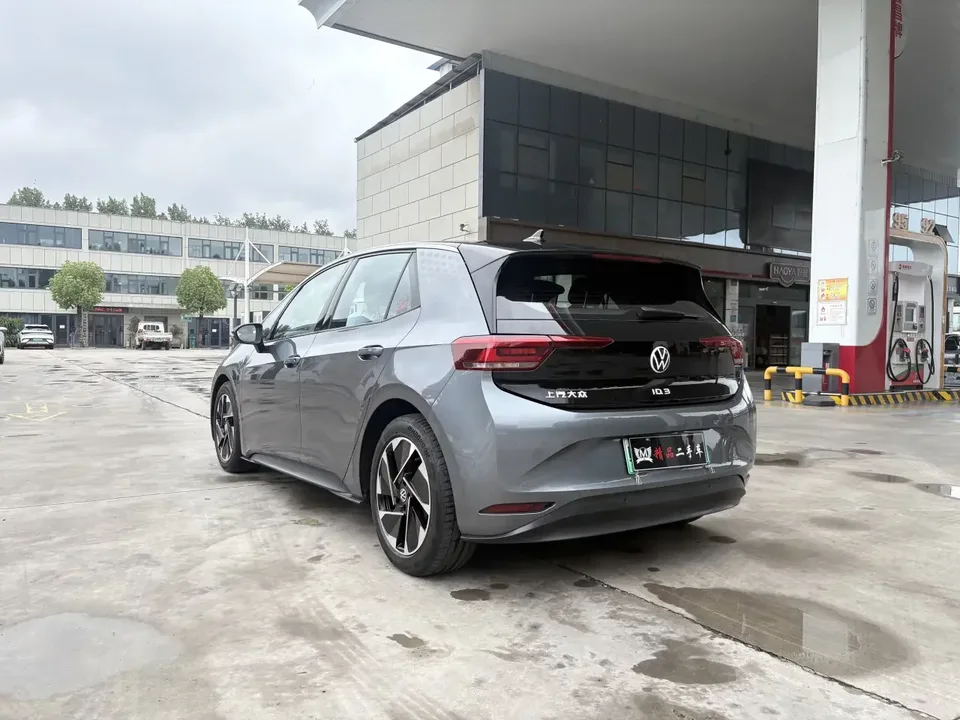 Volkswagen ID.3 Volkswagen ID.3 2024 Outstanding Edition 2024 — thumbnail 4